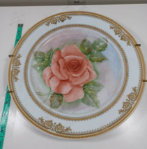 8 1/2 inch fine porcelain deocrate plate with hanger virginia sloan # 05... - £7.78 GBP