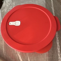 Tupperware 3 Quart Crystalwave Round Bowl with Vented Seal Color/red - $14.03