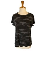 Women&#39;s ATHLETA L Tee Organic Daily Camo Crew LARGE Black Commute Travel... - £12.11 GBP