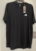 adidas Aeroready Men’s Size Medium Short Sleeved Black T-Shirt . New. - $14.55