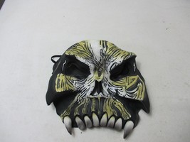 Vintage Scary Rubber Face Mask Halloween Costume Skull Creature Reaper A... - $376.14 MXN