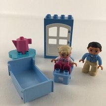 Lego Duplo Family Minifigs Dad Daughter Replacement Furniture Blocks Door  - $24.70