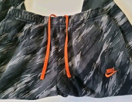 Nike Sport Essentials+ Fleece Joggers Size Large Black Camo DD5145 010 - $28.71