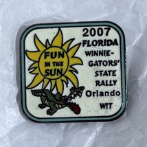 Orlando Florida Gators City State Souvenir Enamel Lapel Hat Pin Pinback - $5.95