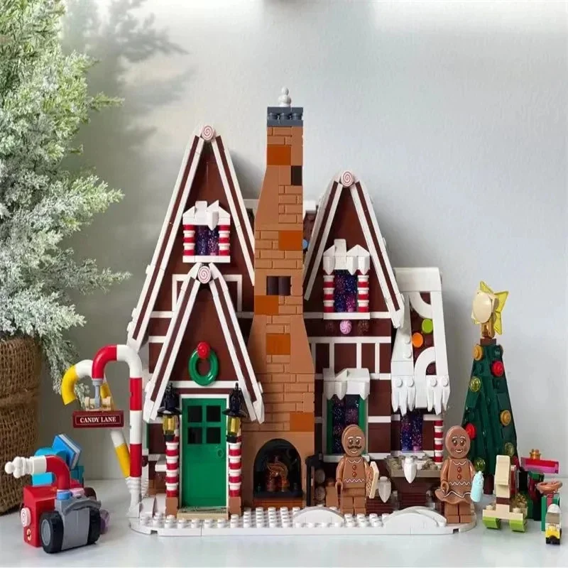 Merry Christmas Ginger Bread House Building Blocks Santa Claus Moose Ginger Man - £89.36 GBP