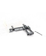 09-14 HYUNDAI GENESIS SEDAN Front Right Seat Headrest Mounting Bracket F701 - $94.09 CAD
