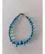 Blue Turquoise Chips Bracelet 7-1/2&quot; - $27.35 CAD