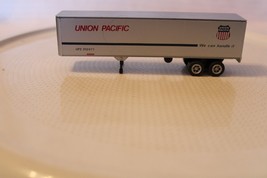 HO Scale Athearn, 40&#39; Semi Truck Trailer, Union Pacific, Silver #202477 - $25.00