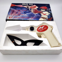 Vintage Toy Space Gun In Original Box Lighted Sound Intermittent Needs Work Mask - £35.17 GBP