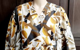 L- Ellos White Gray Brown Gold 44&quot; Bust Flowing Asymmetrical 3/4 Kimono ... - £13.24 GBP