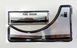 Vintage 80&#39;s 90&#39;s Automotive Fuel Door Scratch Guard Accent Trim ROUND RH MOUNT - £15.94 GBP
