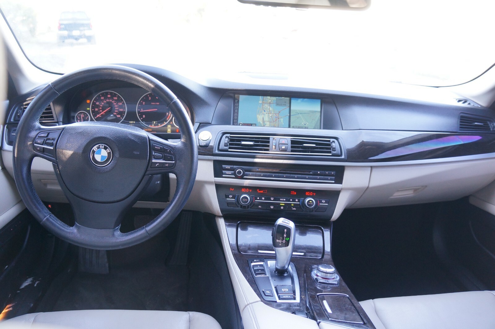 11-2016 bmw 528i 550i 535i f10 left driver front reinforcement support bracket  Item image 9