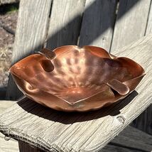 Vtg Gregorian Copper Ashtray Hammered Handcrafted Signed Square Mid-Cent... - $23.98
