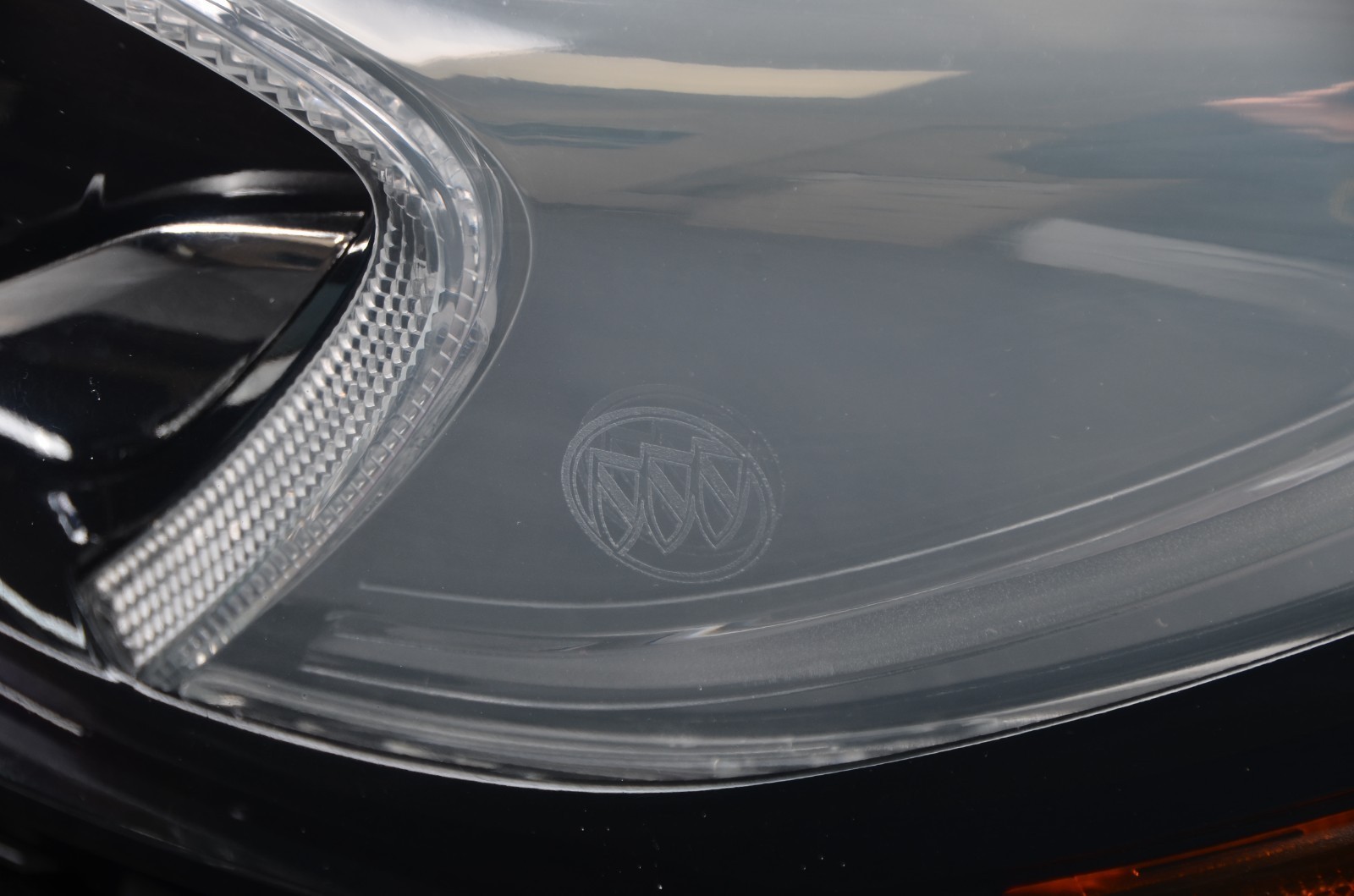 2018 2019 2020 2021 Buick Enclave LED Headlight Left Driver Side Genuine OEM Item image 4