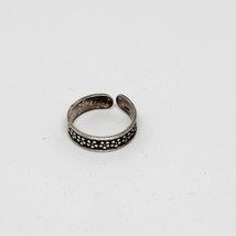 Sterling Silver 925 Flower Design Toe Ring Adjustable Size Floral Vtg - £15.13 GBP