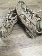 Skechers Tan Camo Womens Lace Up Shoes Sneakers Size 8.5 US SN 11299 - £19.12 GBP