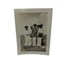 1930&#39;s Black &amp; White Snap Shot Real Photo Mexican Onion Workers Labor 3.5&quot;x 2.5&quot; - £55.90 GBP