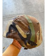 US ARMY ISSUE PASGT HEL MET WITH WOODLAND CAMO COVER - MEDIUM - $3,394.12 MXN