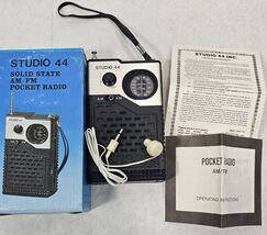Vintage Studio 44 AM/FM Pocket Radio Solid State with box-Hong Kong-Works - $14.84
