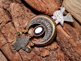 Powerful Protection Amulet, Protection Spell, Witchy Jewelry, Hamsa Hand... - £67.14 GBP