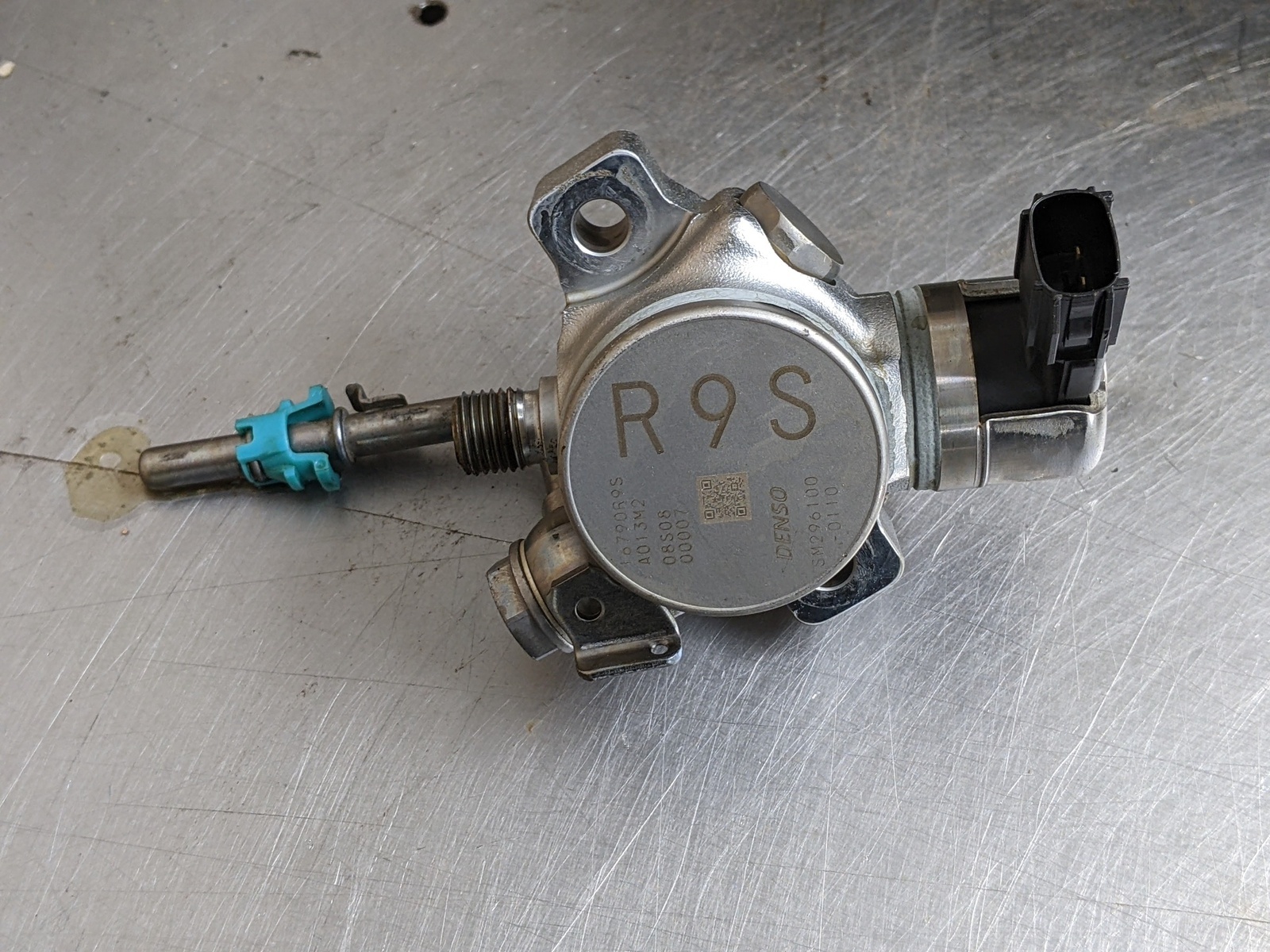 High Pressure Fuel Pump For 14-20 Acura MDX  3.5 16790R9SA01 Gas - $69.25