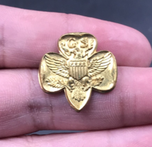 Vintage Girl Scouts Gold Tone Insignia Pin 7/8&quot; x 7/8&quot; - £7.45 GBP