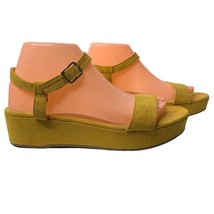 Old Navy Faux Suede Platform Sandals 8 Mustard Yellow Flats Strappy Buckle - £11.17 GBP