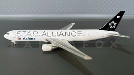 Asiana Airlines Boeing 767-300 HL7516 Star Alliance JC Wings JC4102 1:400 RARE - £58.63 GBP