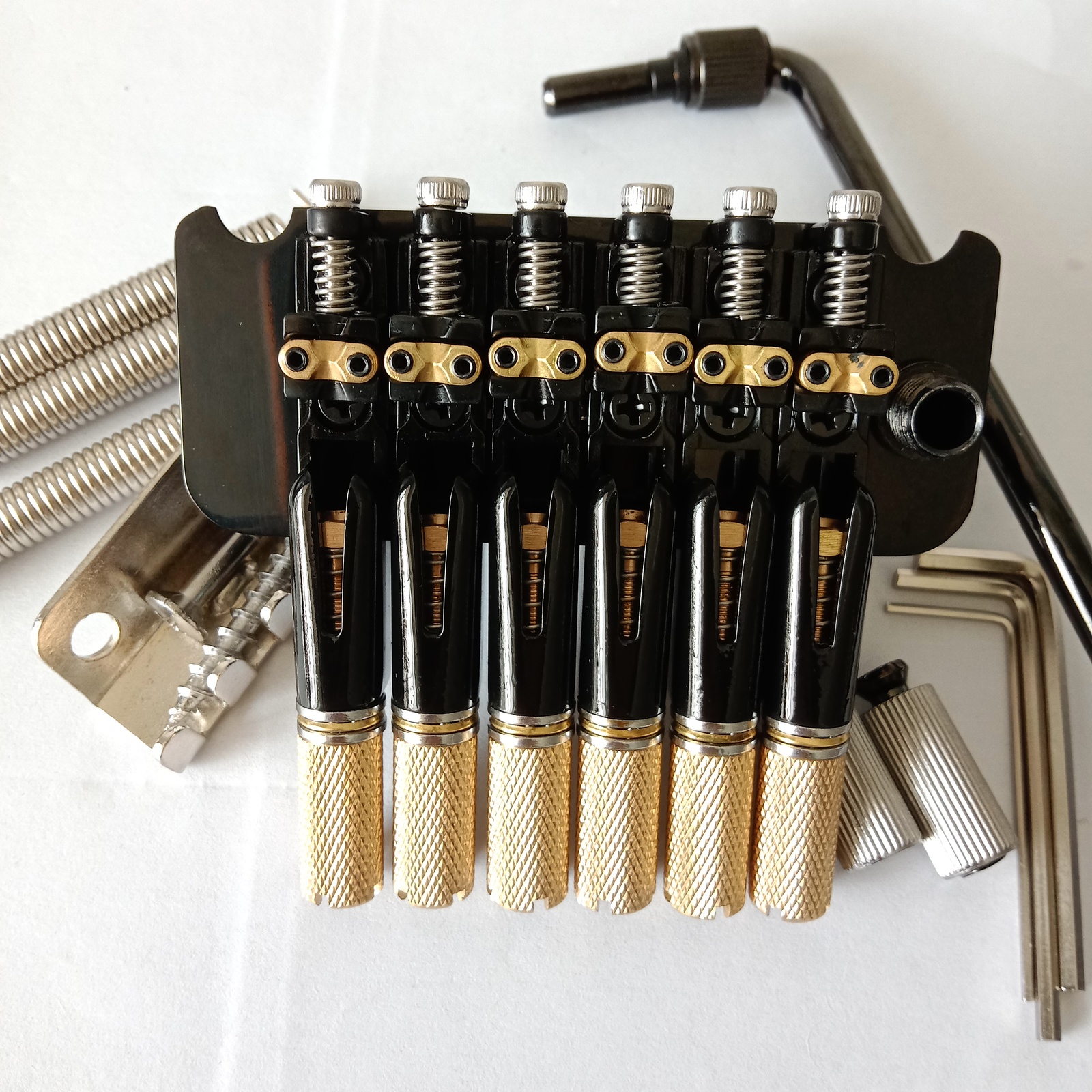 6 Strings Normal Fretted Headless Electric Guitar Double Wave Bridge 617 - $120.00