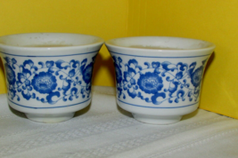 Blue &amp; White Ceramic 2&quot; Tall Bowl w/handmade Candle Inside Price For Both (Fox) - £20.57 GBP