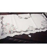 FANCO Christmas Tablecoth Poinsettas Bells,Cutwork Border W/Waves Sq 36x... - $519.96 MXN