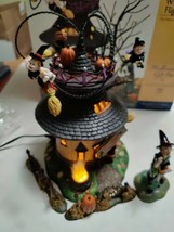 Dept 56 Halloween Gift Set Witch Way? Flight School Retired Lighted  56.55347 - £112.85 GBP