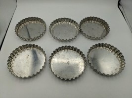 Vintage Metal Tin Tart Pans Set Of 6 Small 4.5&quot; Quiche Pastry Remove Bas... - $12.23