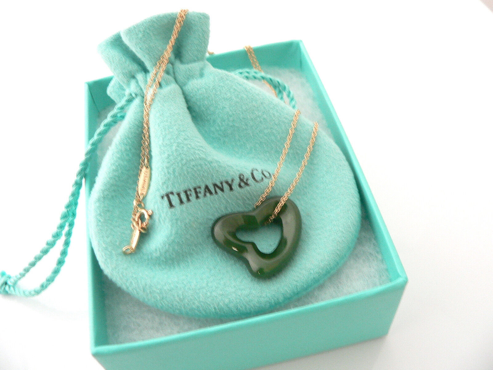 Tiffany & Co 18K Gold Large Jade Gemstone Heart Necklace Pendant Gift Love Pouch - $2,498.00