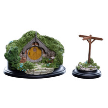 The Hobbit #5 Hill Lane Hobbit Hole Diorama - £62.58 GBP