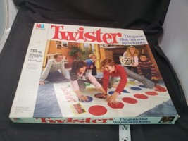Vintage 1986 Milton Bradley Twister Board Game Complete With Spinner Mat - £7.35 GBP