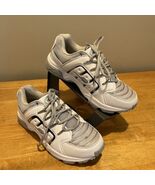 GDEFY Gravity Defyer XLR8 II Womens Sneakers Size 10.5 White Blue Walkin... - $619.11 MXN