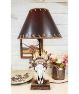 Western Cow Skull with Tribal Indian Chief Feathers Roach Headdress Tabl... - €64,01 EUR
