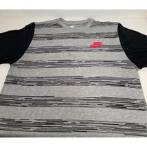 Nike Mens Regular Fit Black Gray Heathered Stripe Short Sleeve T-Shirt S... - £19.97 GBP