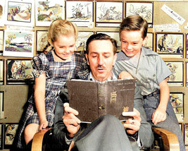 Walt Disney Reading Uncle Remus 8X10 Publicity Photo - £5.71 GBP