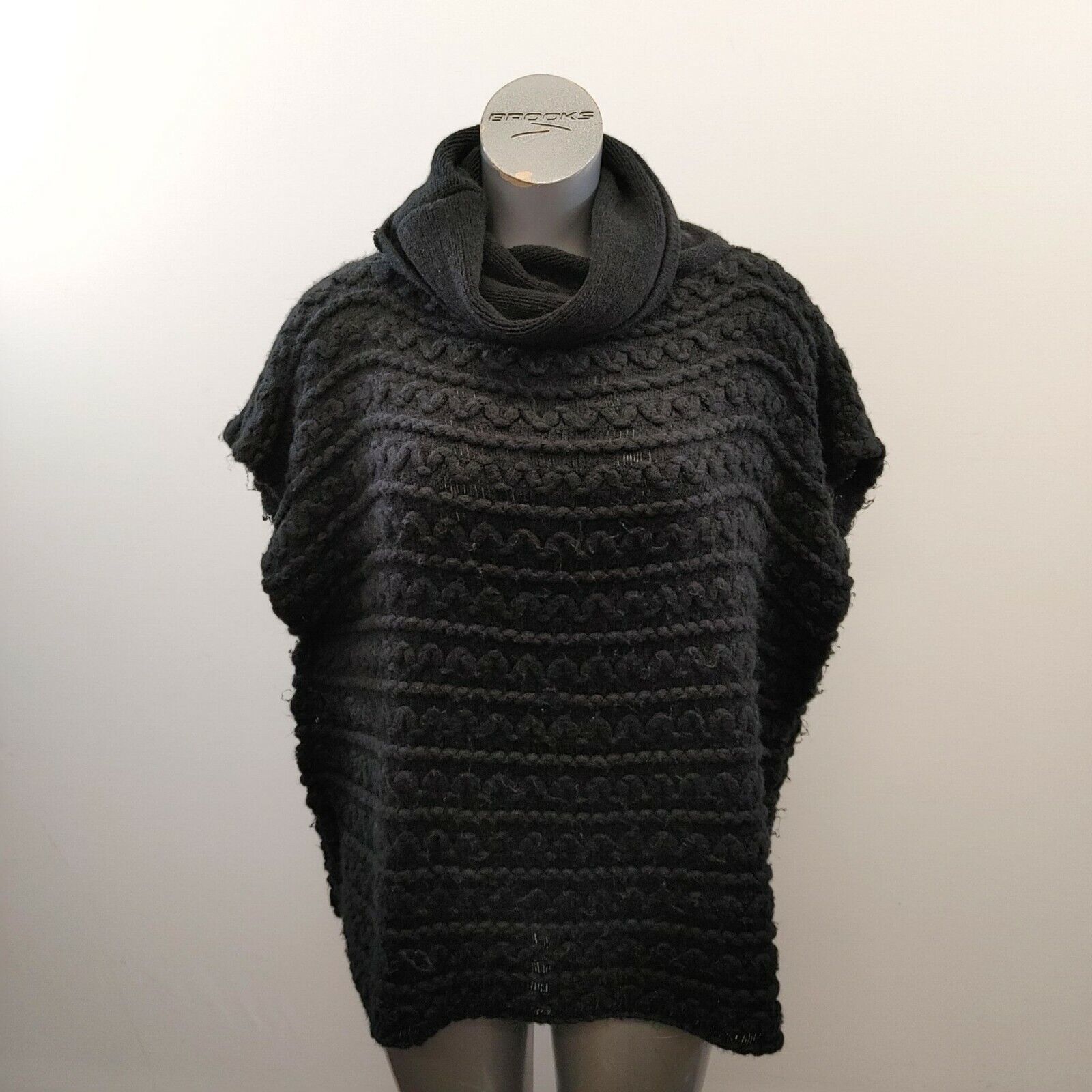 Women&#39;s Cowl Neck Sleeveless Sweater Black Acrylic Pullover - $7.92