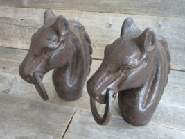 2 HORSE HEAD HITCHING POSTS W/ RING STABLE BARN RANCH EQUESTRIAN DECOR R... - $84.99