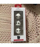 Hallmark Nightmare Before Christmas Jack Skellington Mini Ornaments Set ... - $15.58 CAD
