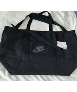 Nike Utility Sportswear Gym Beach Travel Duffel Tote Bag PB0362-010 Viny... - $1,303.29 MXN