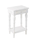 CARVED WHITE SIDE TABLE - $1,316.41 MXN