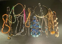 20 pc Lot Vintage to Modern Boho Chokers - €12,93 EUR