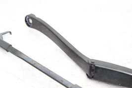 10-15 MERCEDES-BENZ E350 Right and Left Windshield Wiper Arms F614 image 6
