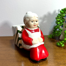 Vintage Mrs Claus Shelf Sitter Planter MSR Imports 1994 - $11.63