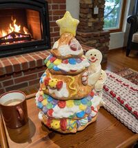 Gingerbread Man Canister Christmas Tree Cookie Jar Gumdrops Candy colorful - $1,053.31 MXN