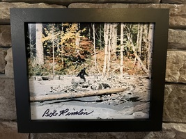 Autographed Robert Bob Gimlin Bigfoot Patterson film 8x10 framed photo JSA COA - £139.88 GBP